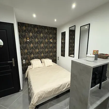 Spa, Chill & Centre-ville Apartman *